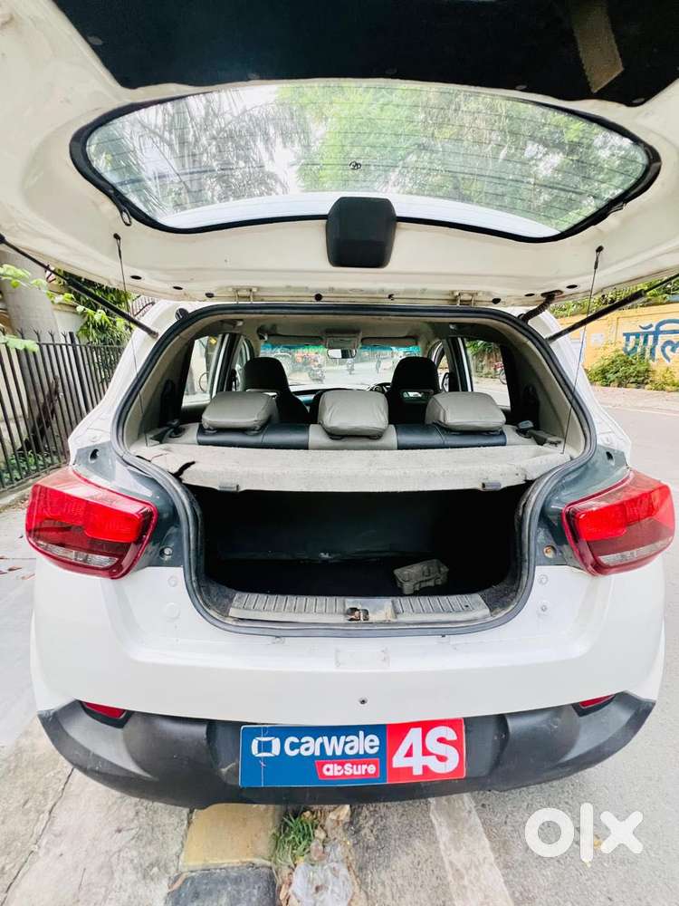 Mahindra Kuv 100 2016-2017 Mfalcon D75 K8, 2017, Diesel