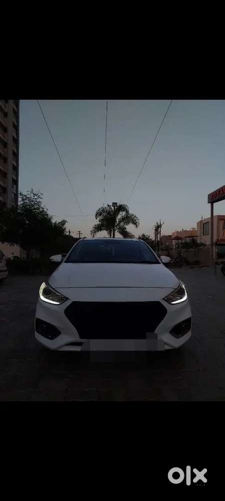 Hyundai Verna 2017