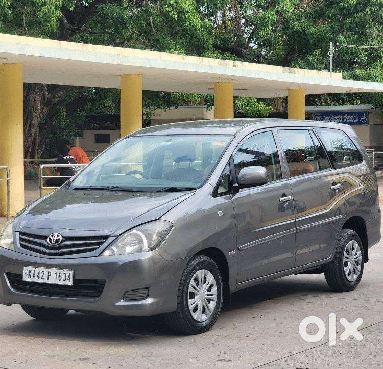 Toyota Innova 2.5 G (diesel) 7 Seater, 2010, Diesel