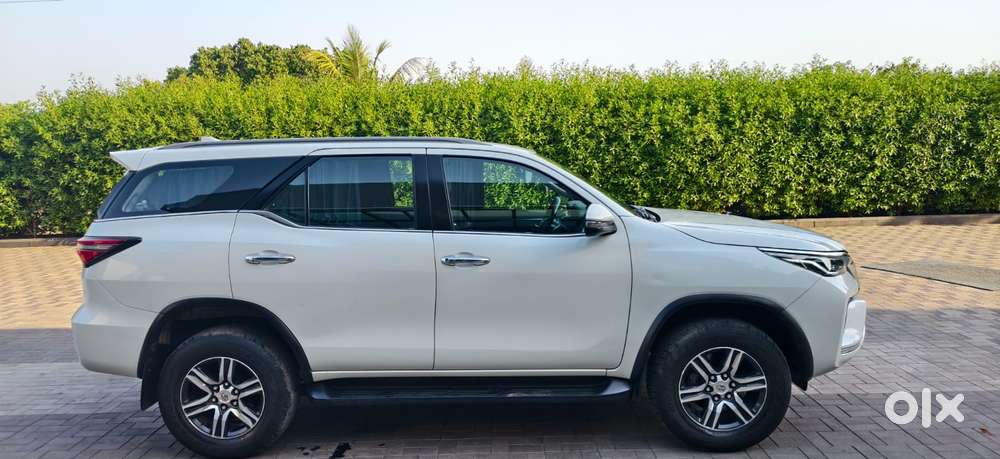 Toyota Fortuner 4x2 At 2.8 Diesel, 2021, Diesel