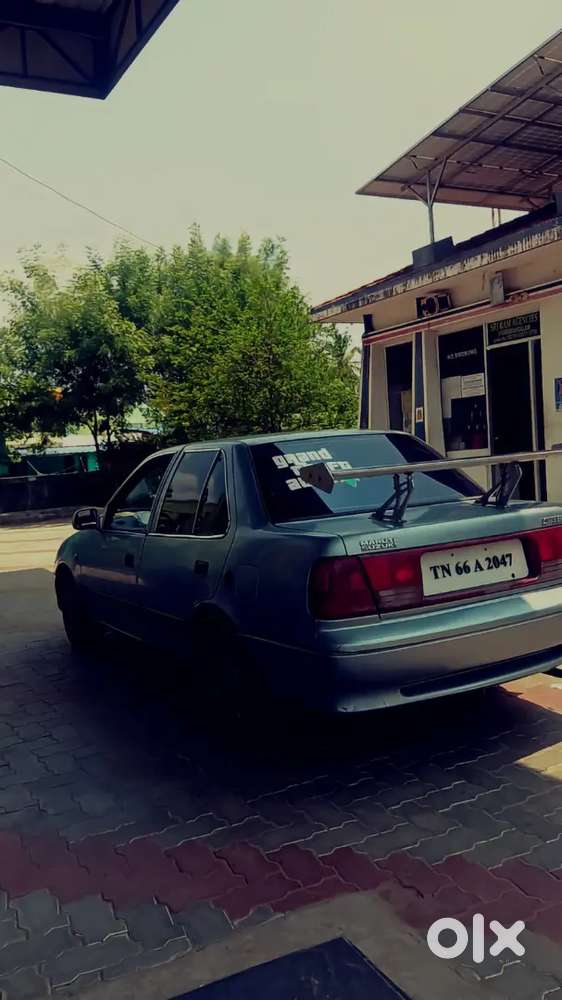 Maruti Suzuki Esteem 2007
