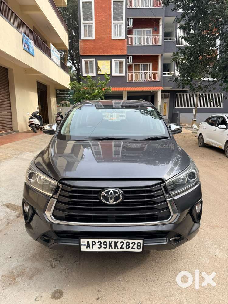 Toyota Innova Crysta 2021 Zx At Diesel- 73000 Km