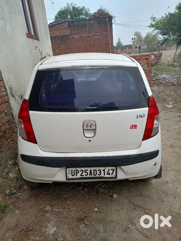 Must Condition Car Charo Tyar Naye Hai