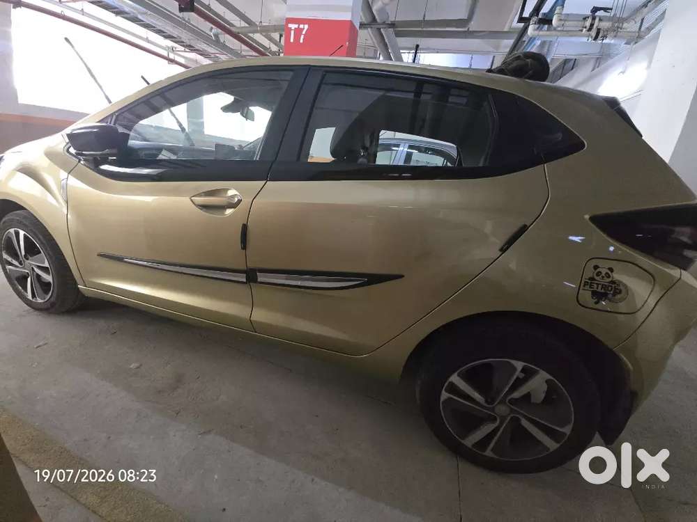 Tata Altroz Xz+ Topend With Cruise, New Tyres