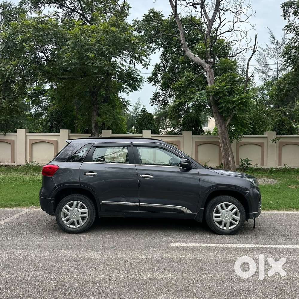 Maruti Suzuki Brezza 1.5 Vxi Smart Hybrid, 2022, Petrol