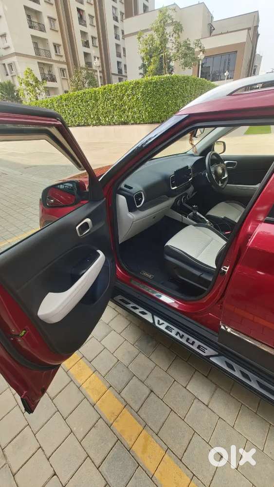 Hyundai Venue 2023 Petrol Sx(o) Dct