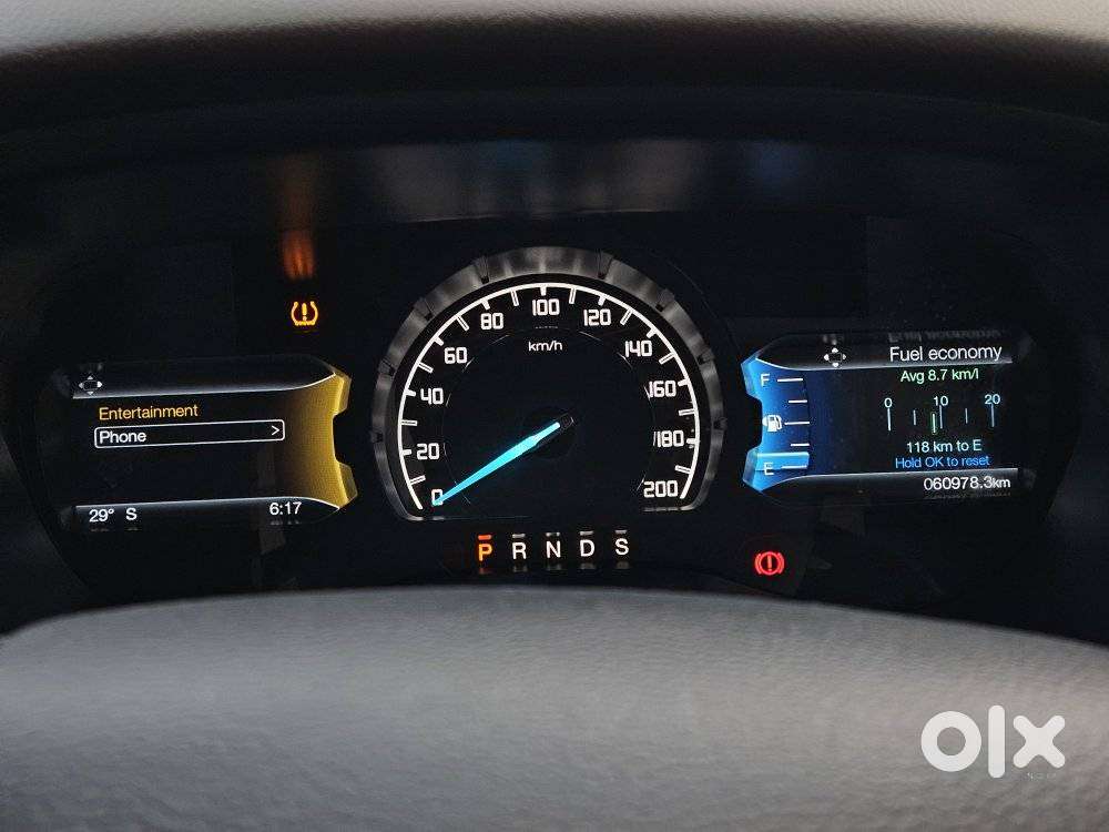 Ford Endeavour 3.2 Titanium At 4x4, 2016, Diesel