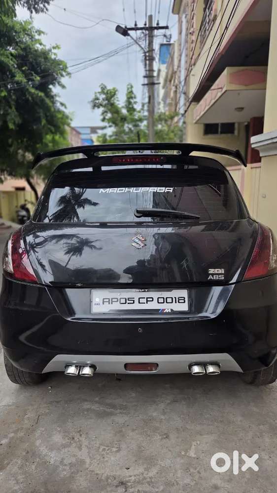 Maruti Suzuki Swift 2013 Diesel Zdi Alloywheels Top End
