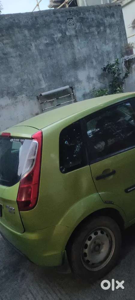 Ford Figo 2010 Diesel 90000 Km Driven