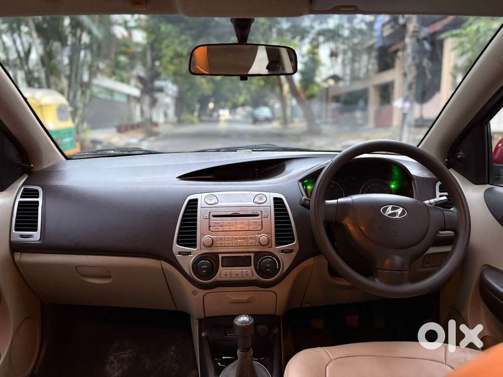 Hyundai I20 Magna 1.2 Mt, 2010, Petrol