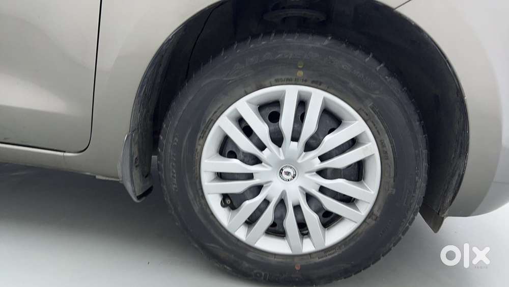 Maruti Suzuki Swift Vvt Vxi, 2018, Petrol