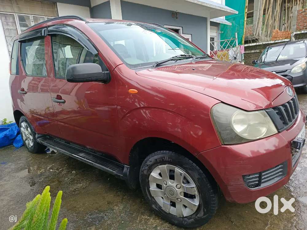 7 Seater Mahindra Quanto 2012 Diesel 110000 Km Driven.