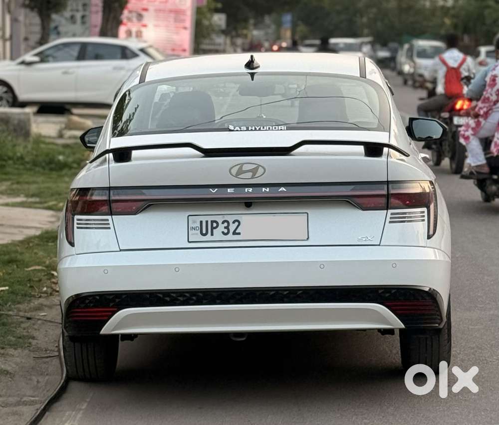 Hyundai Verna, 2025, Petrol