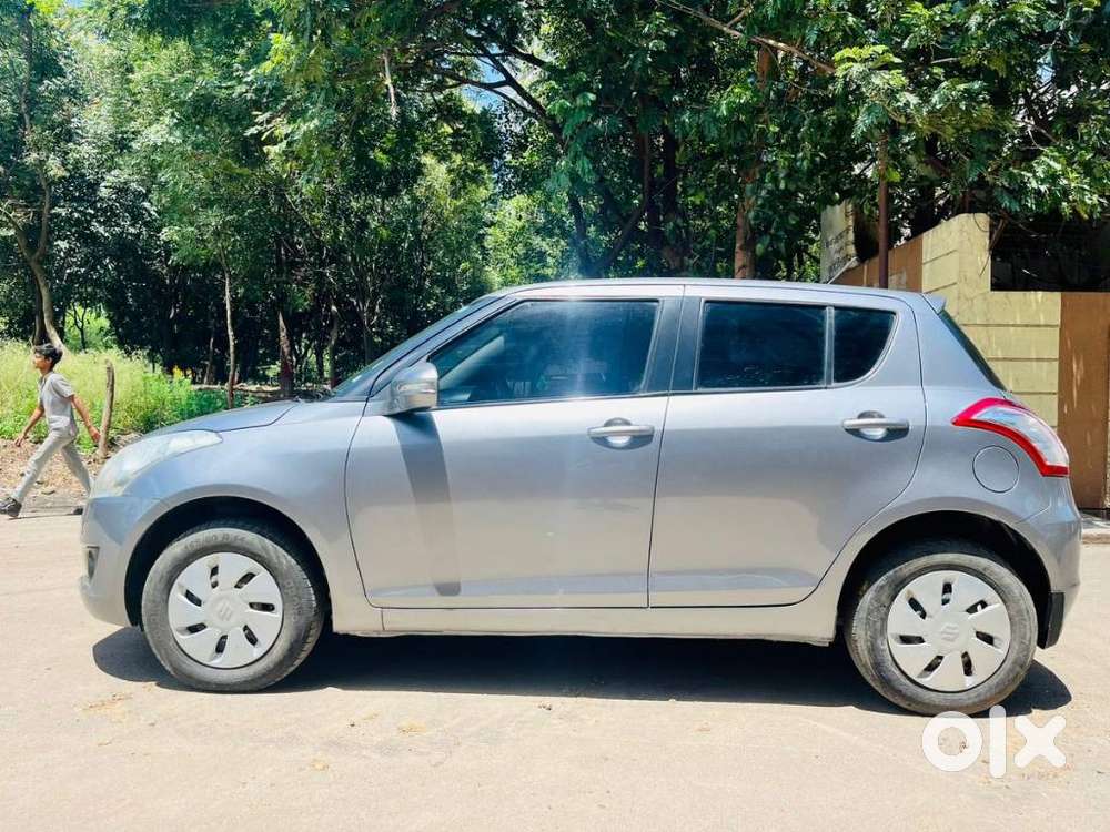 Maruti Suzuki Swift 1.2 Vxi (o), 2014, Cng & Hybrids