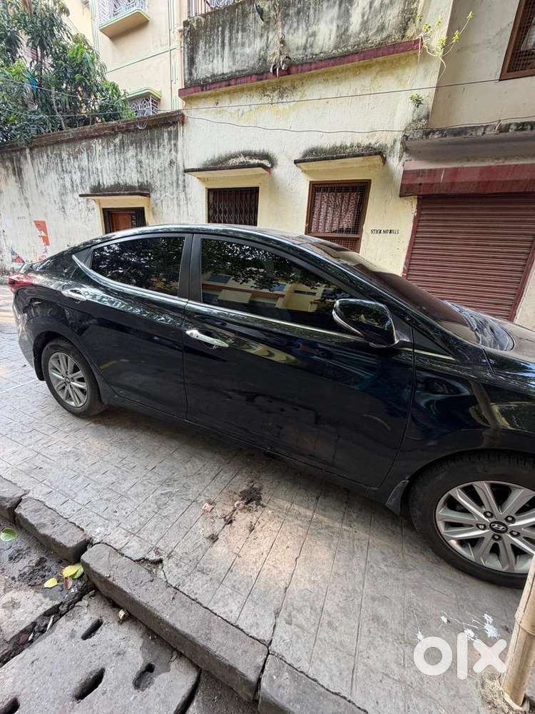 Hyundai Elantra 2016 Petrol Well Maintained