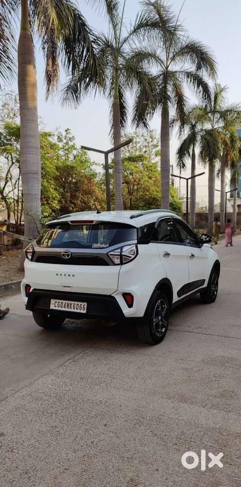 Tata Nexon 1.2 Revotron Xm (s), 2021, Petrol