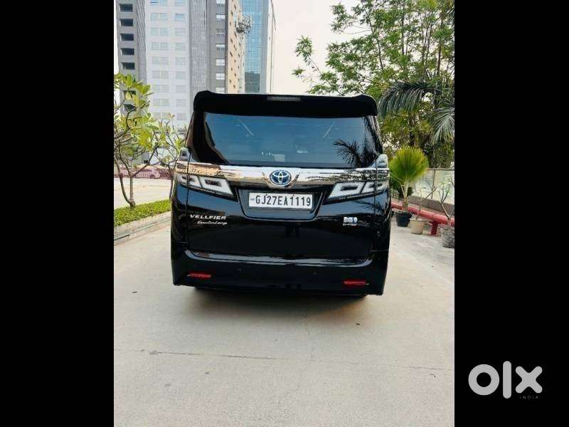 Toyota Vellfire 2.5 Hybrid, 2021, Petrol