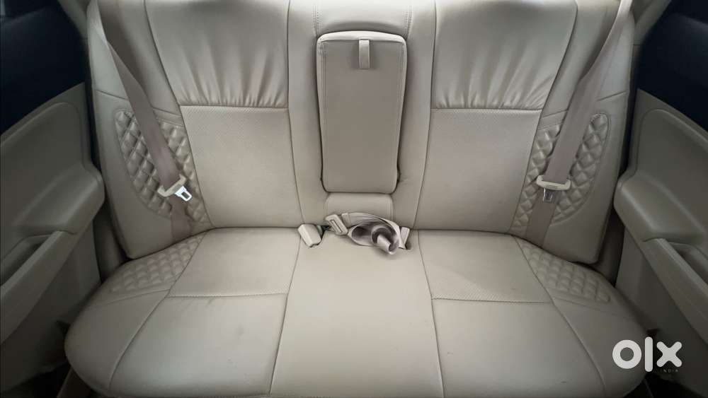 Maruti Suzuki Dzire 1.2 Vxi, 2023, Petrol