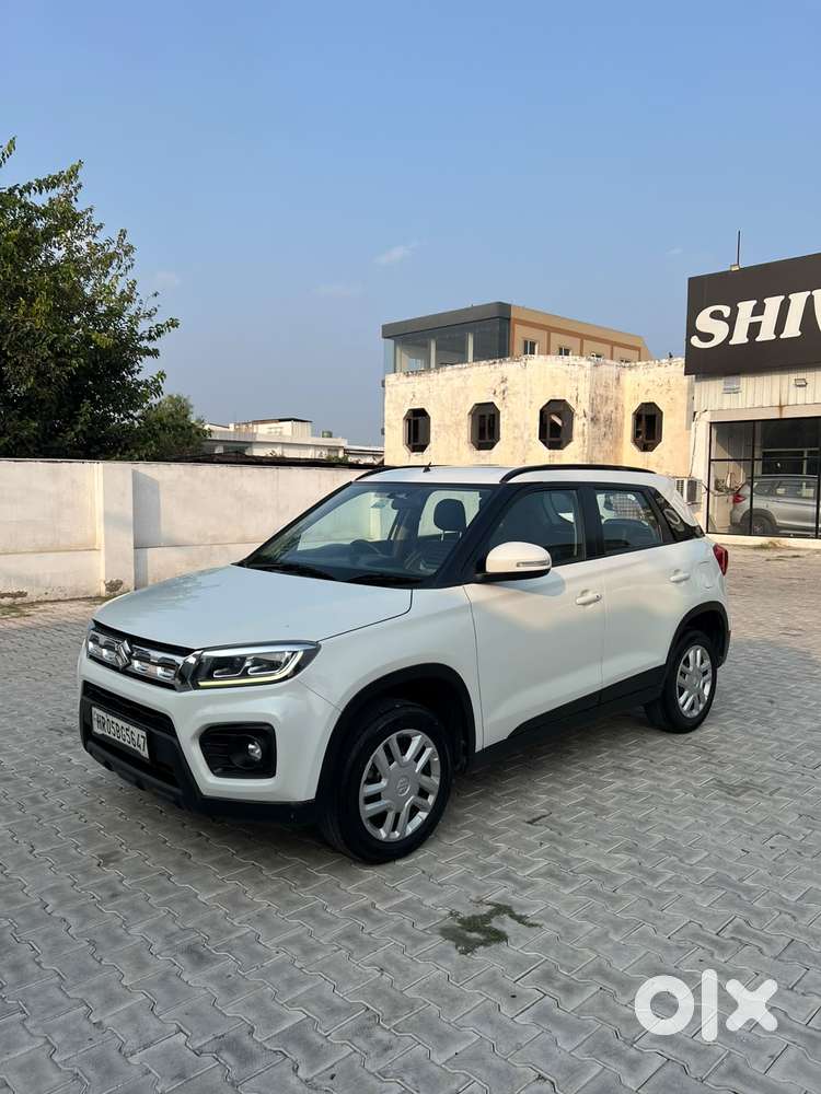 Maruti Suzuki Brezza 1.5 Vxi Smart Hybrid, 2022, Petrol