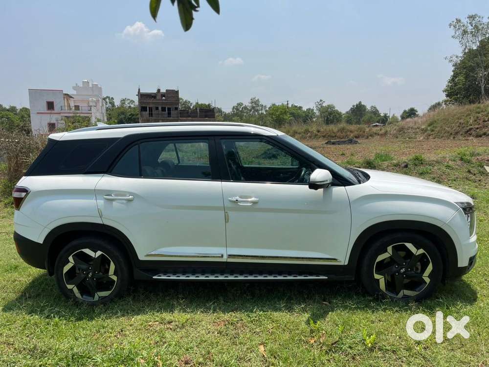 Hyundai Alcazar 2021 Diesel Well Maintained