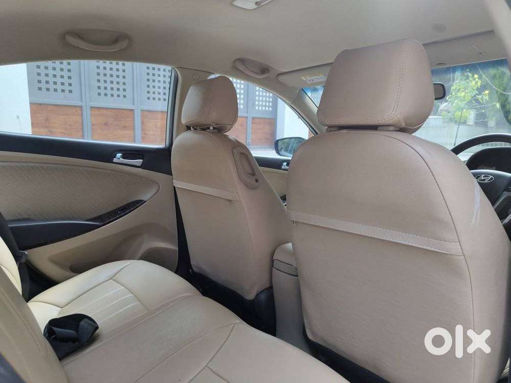 Hyundai Verna Sx(o) Petrol At, 2015, Petrol