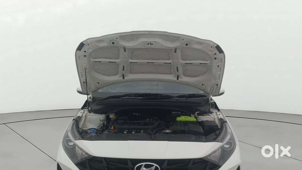 Hyundai New I20 1.2 Asta (o) Ivt, 2022, Petrol