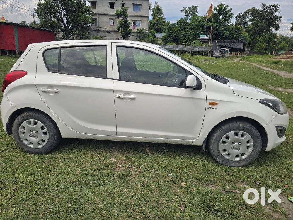 Hyundai I20 Magna Optional 1.2, 2013, Petrol