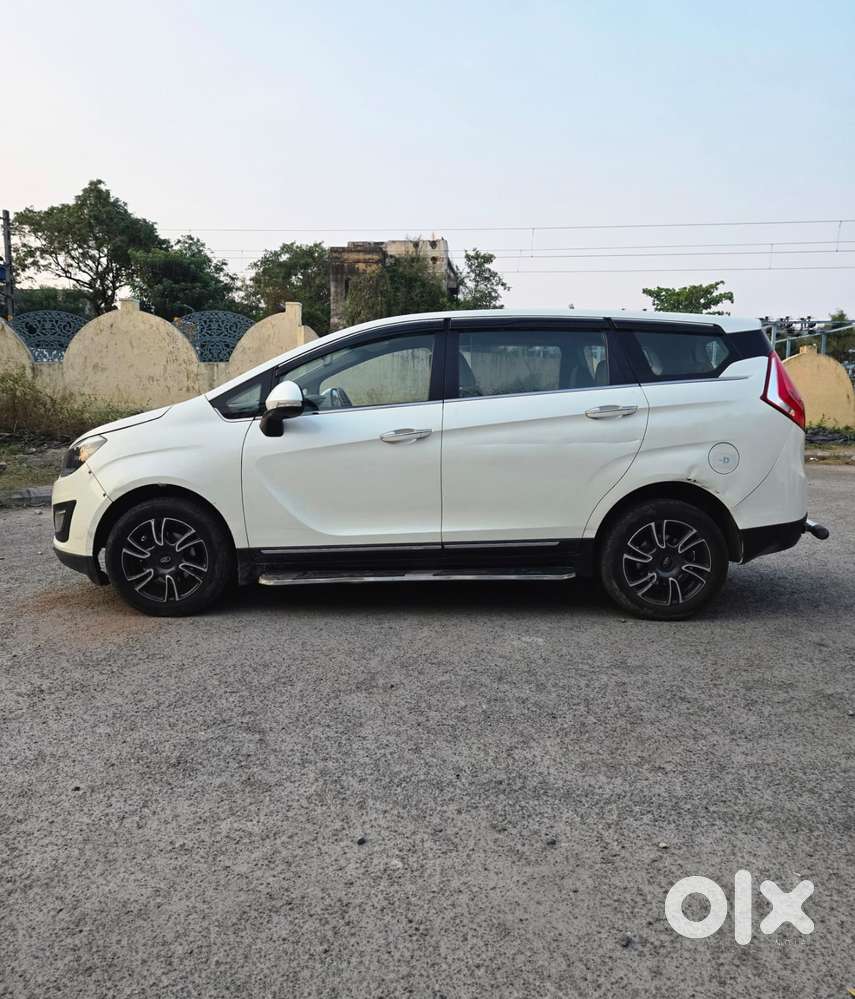 Mahindra Marazzo M8 8str, 2019, Diesel