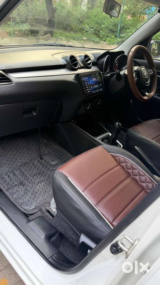 Maruti Suzuki Swift Vxi, 2022, Petrol