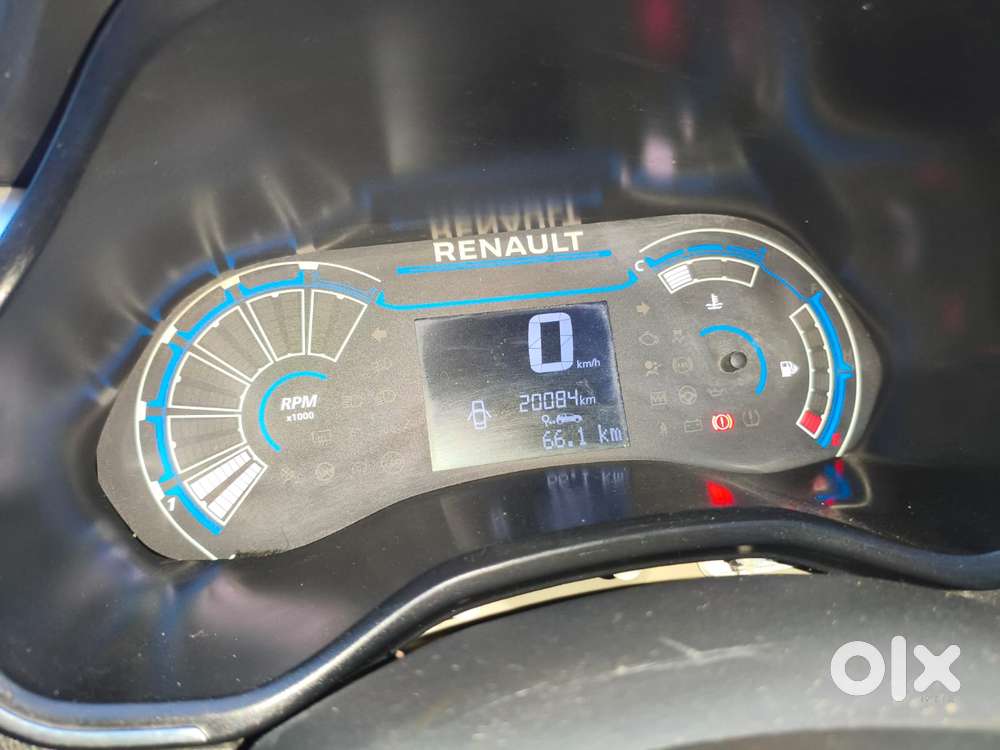 Renault Triber Rxz, 2020, Petrol