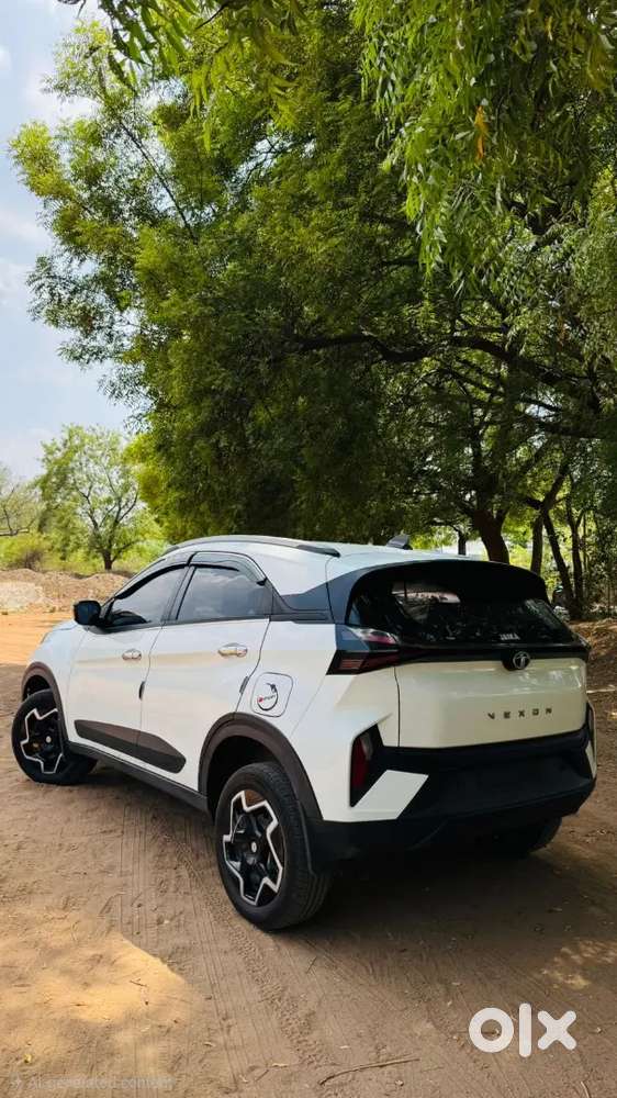 Tata Nexon 2023 Diesel Well Maintained