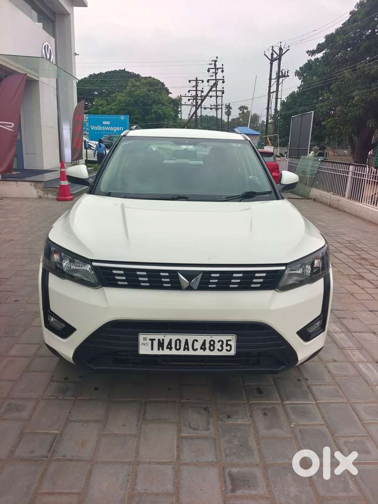 Mahindra Xuv300 W6, 2023, Petrol