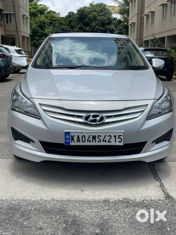 Hyundai Verna [ ] Fluidic 4s 1.6 Vtvt Ex, 2016, Petrol