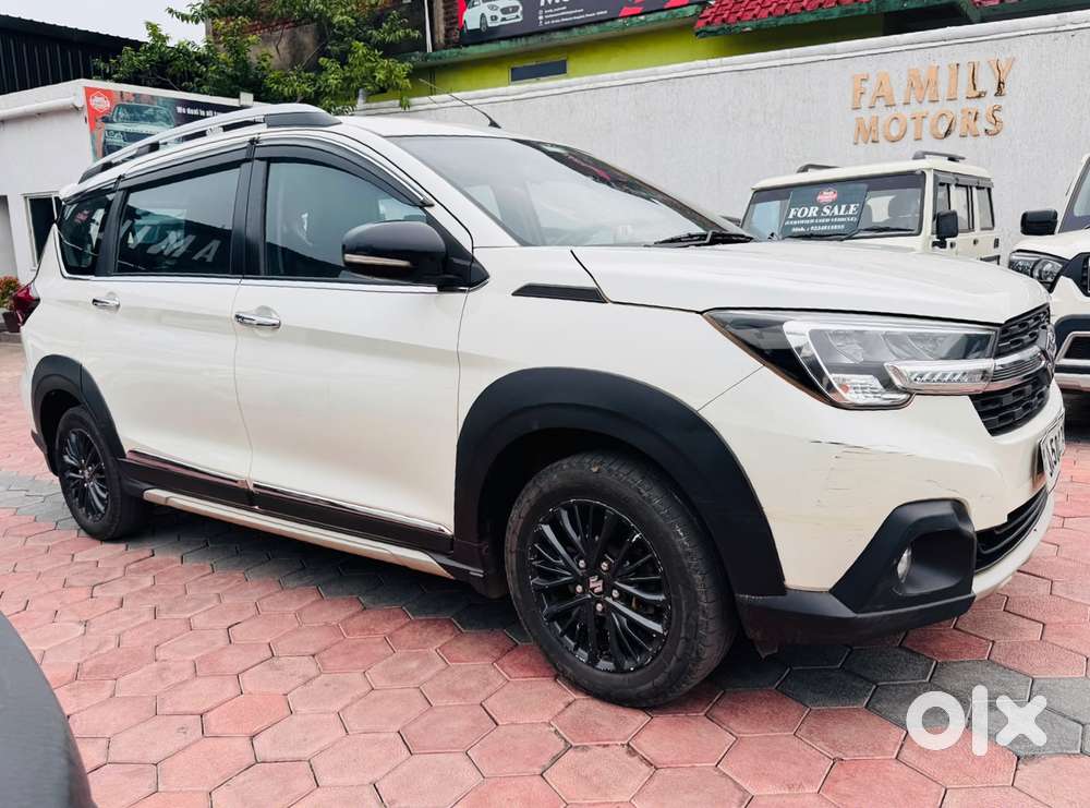 Maruti Suzuki Xl6 1.5 Zeta Mt, 2022, Petrol