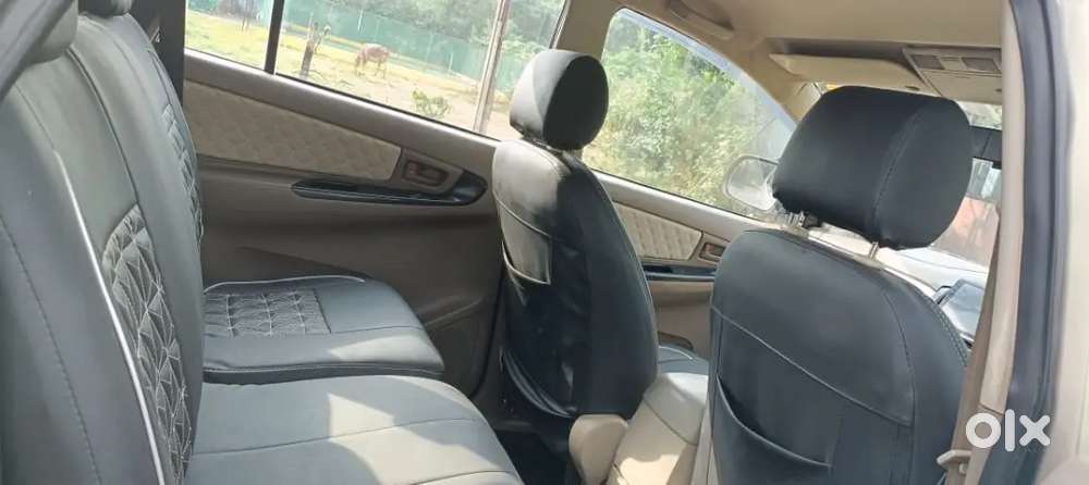 Toyota Innova 2016 Diesel 110000 Km Driven