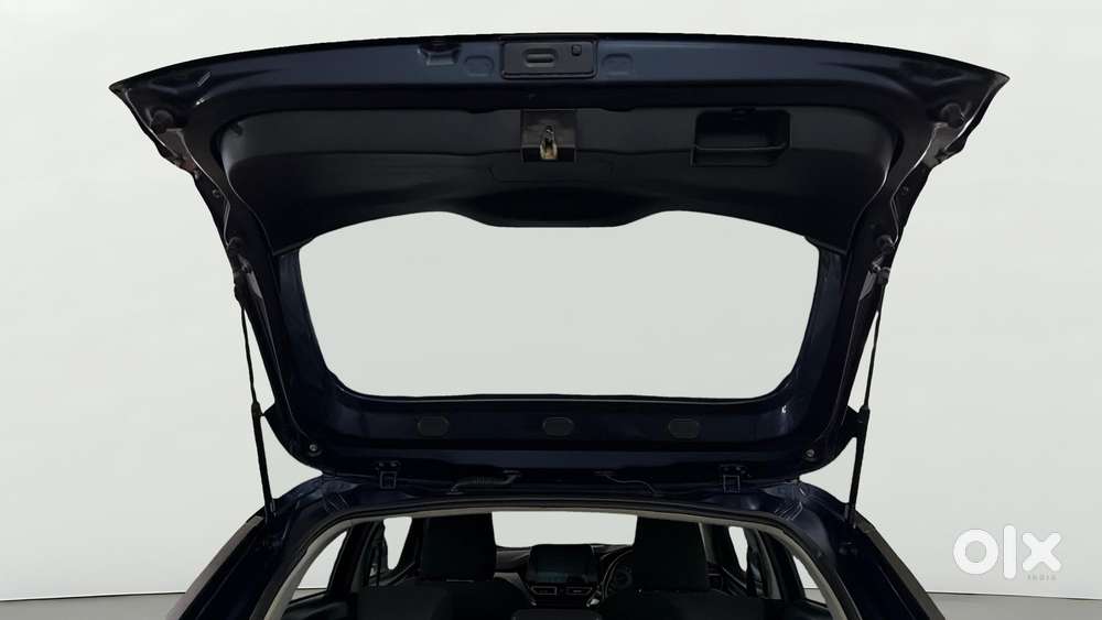 Maruti Suzuki Fronx Alpha 1.0l Turbo Mt, 2023, Petrol