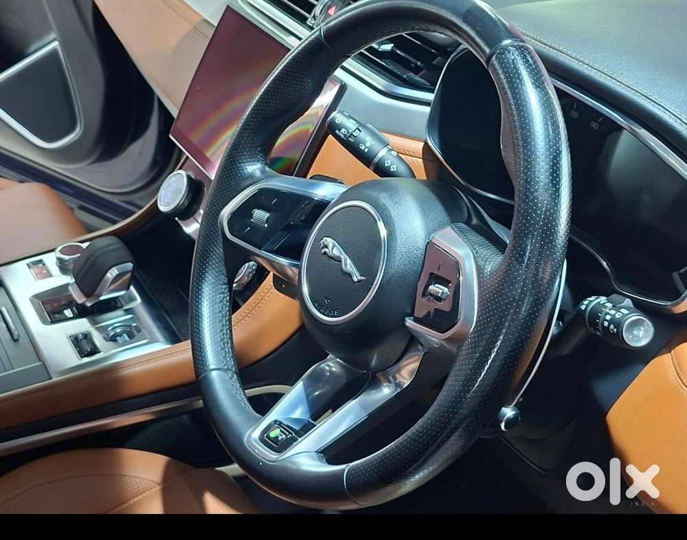 Jaguar F-pace Prestige 2.0 Petrol, 2023, Petrol