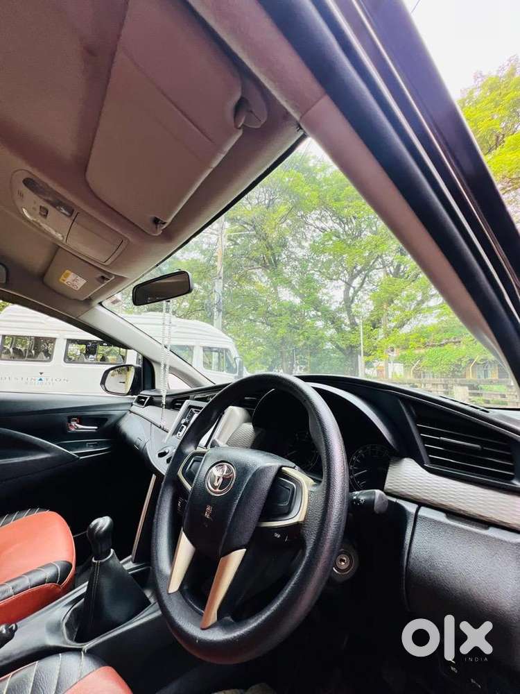 Toyota Innova Crysta Single Owner 2018 Diesel 90000 Km