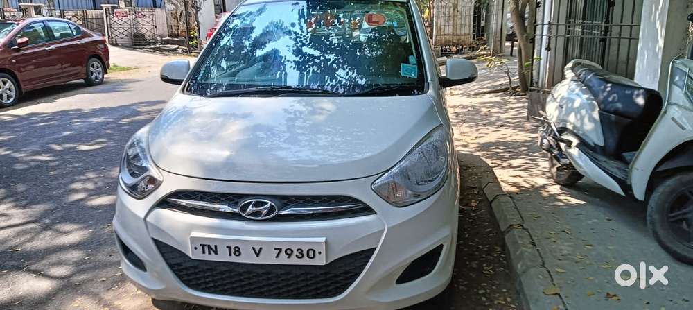 Hyundai I10 Sportz At, 2013, Petrol