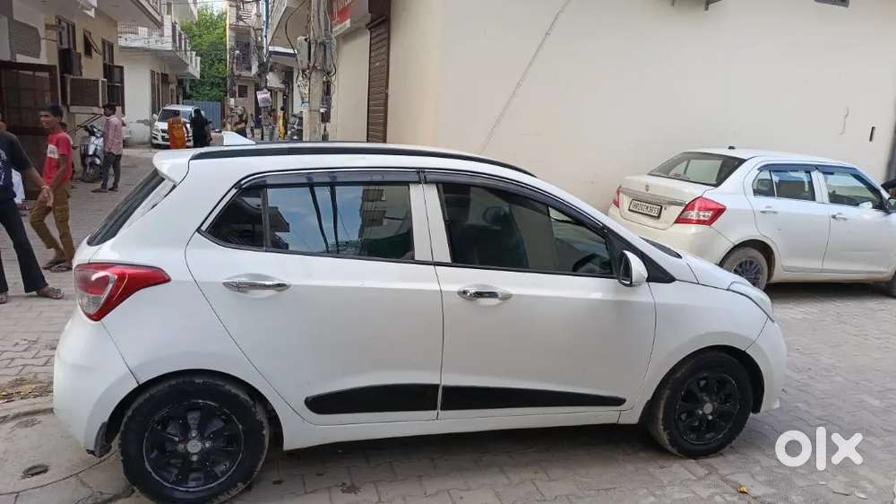 Hyundai Grand I10 Sportz 2018 Km Driven