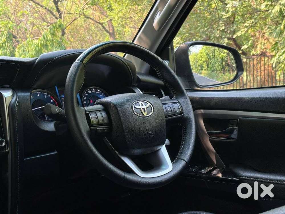 Toyota Fortuner 4x2 At 2.7 Petrol, 2026, Petrol