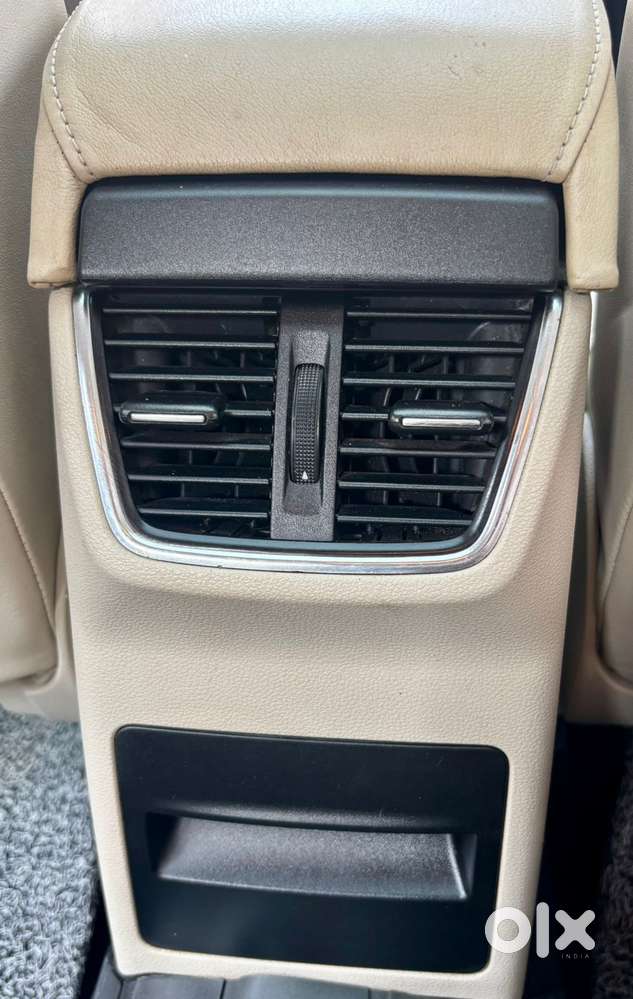 Skoda Octavia 2013-2017 Style Plus 1.8 Tsi At, 2016, Petrol