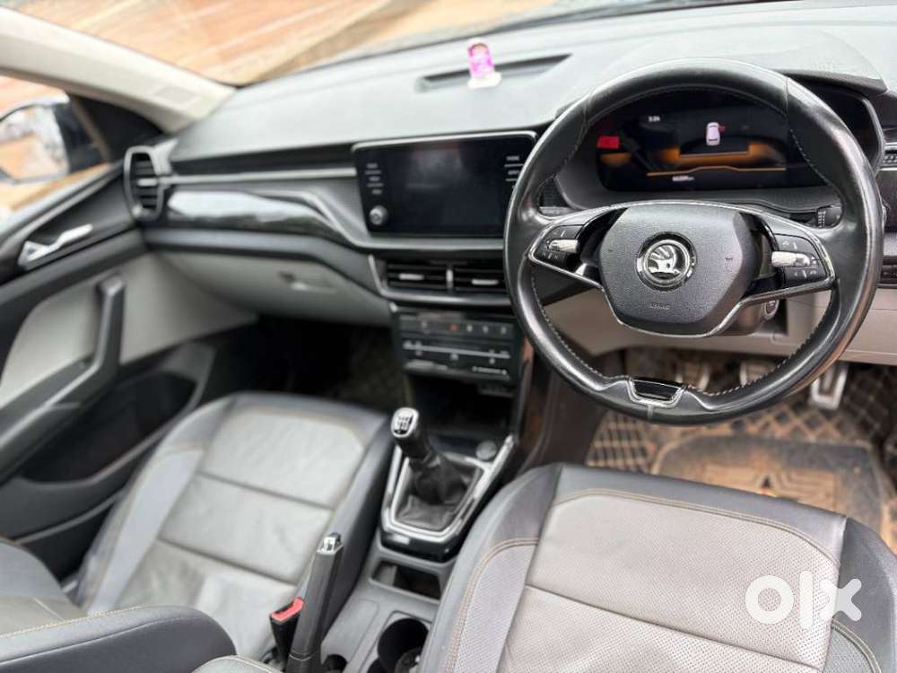 Skoda Kushaq Style 1.0l Tsi Mt, 2023, Petrol