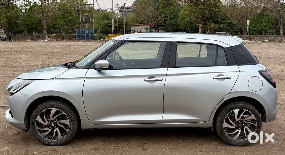 Maruti Suzuki New-gen Swift Zxi, 2025, Petrol