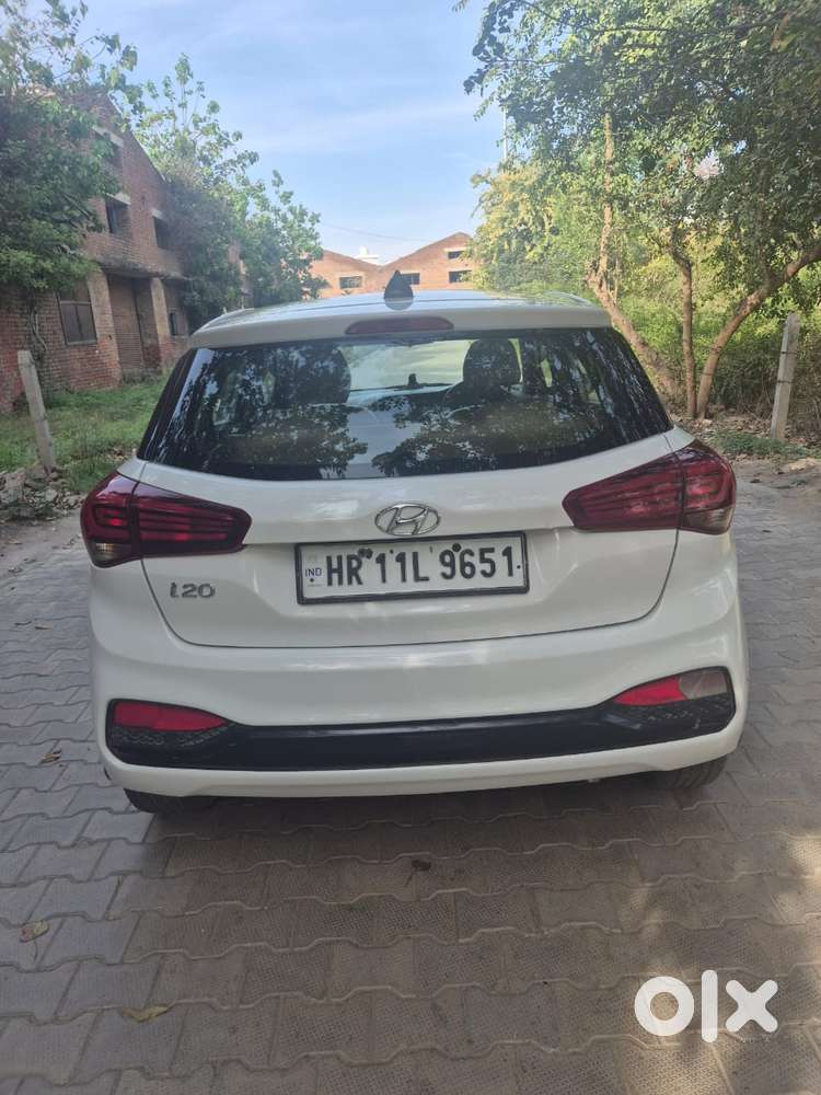 Hyundai Elite I20 Magna 1.2 Mt, 2018, Cng & Hybrids