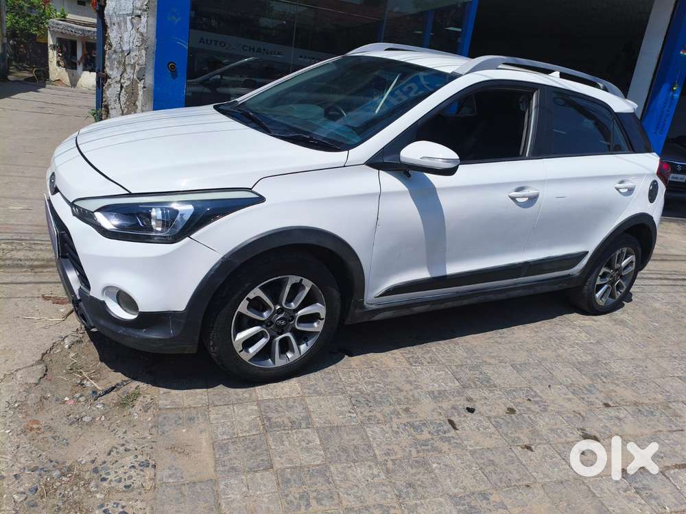 Hyundai I20 Active Sx Petrol, 2016, Petrol