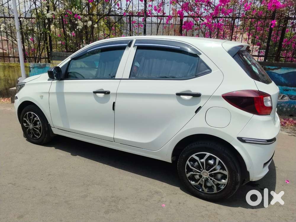Tata Tiago 1.2 Revotron Xm Cng, 2022, Cng & Hybrids