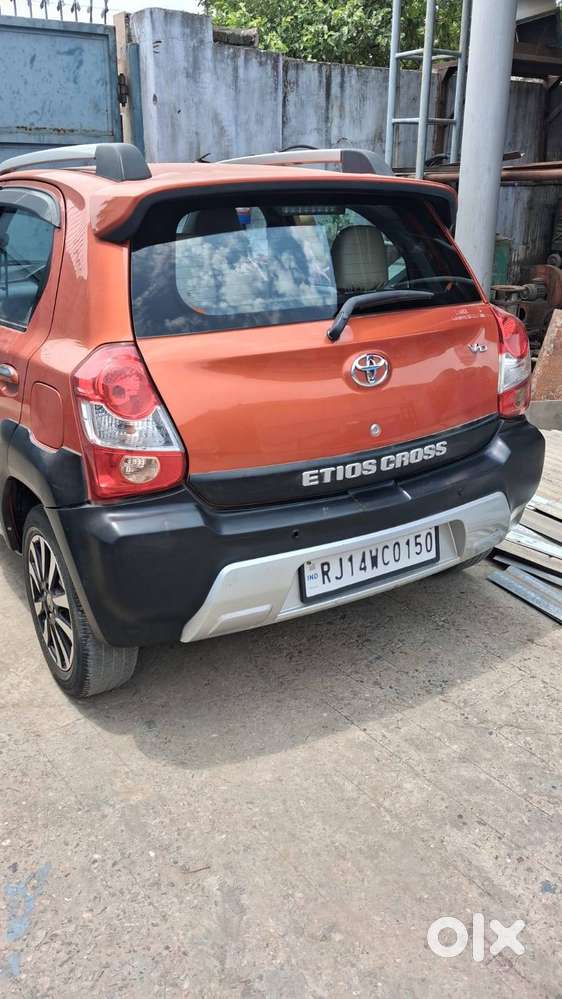 Toyota Etios Cross 2016 Diesel 149306 Km Driven