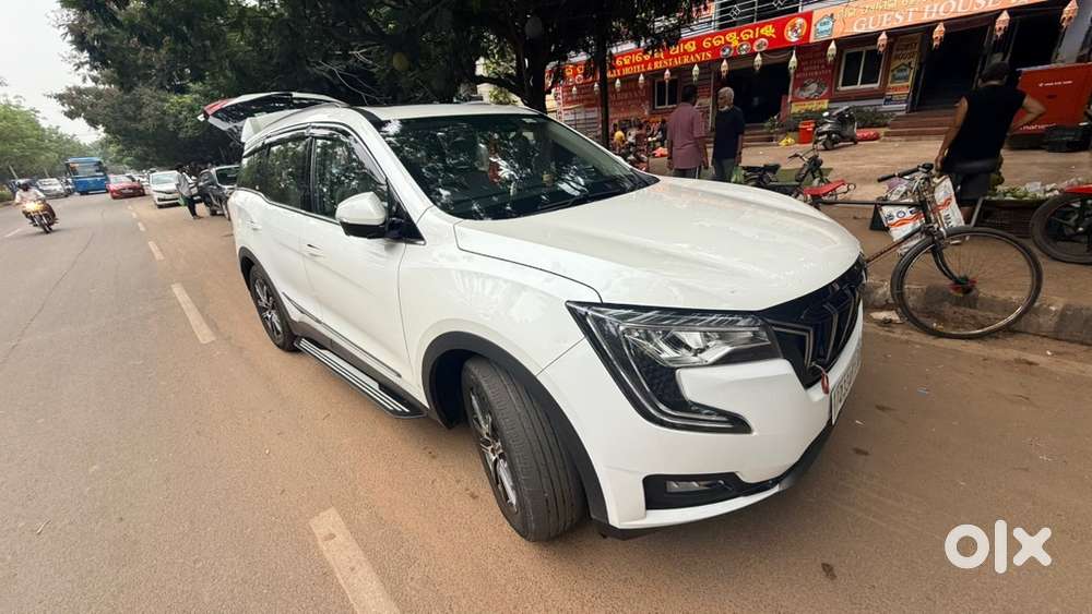 Mahindra Xuv700 Ax7  L Top End Diesel At 2022