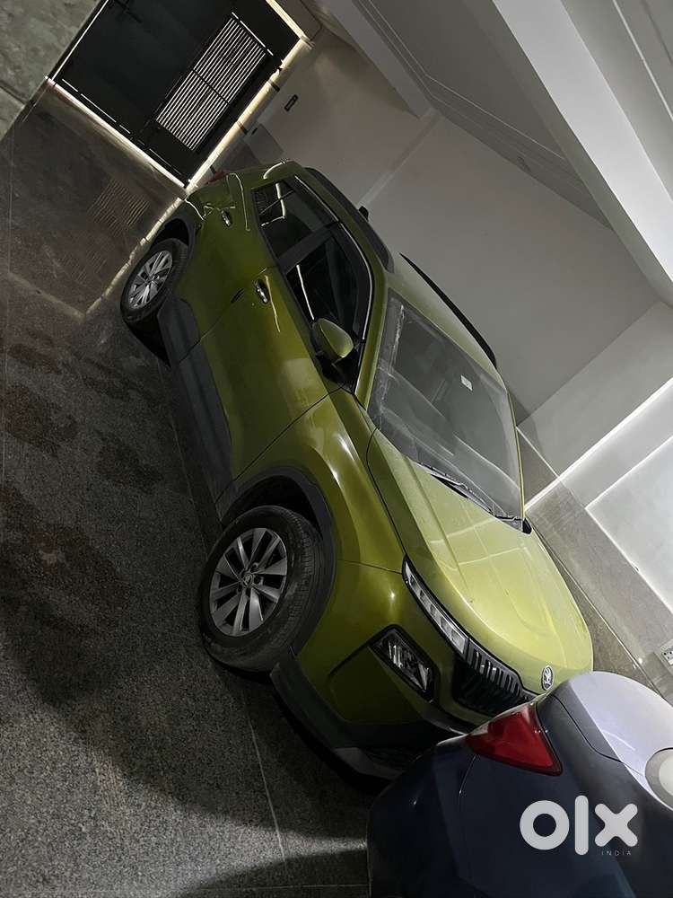 Skoda Kylaq Signature 2025